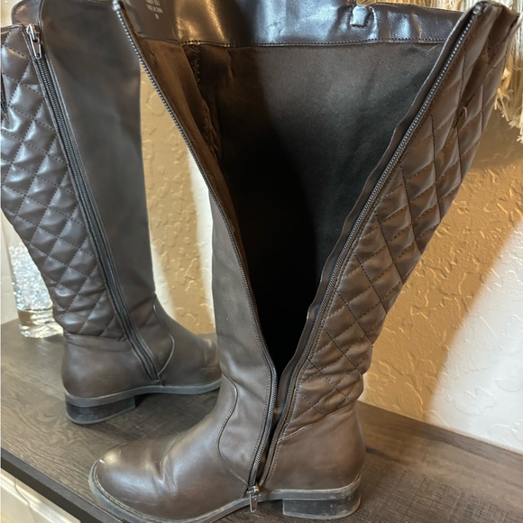 Torrid Side Zipper Quilted Boots - Picture 6 of 8